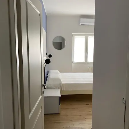 Via Montefalco شقة *